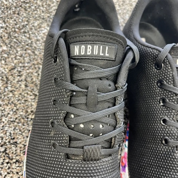 Nobull Mens Black Superfabric Floral Lace Up Training Sneakers Size 12 - Picture 2 of 9